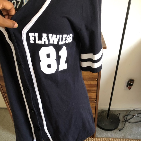 Adorable black and white FLAWLESS jersey shirt - Picture 3 of 7